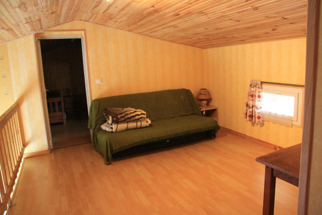Gite Chez Coste Gilles Saint-Privat-du-Dragon Номер фото