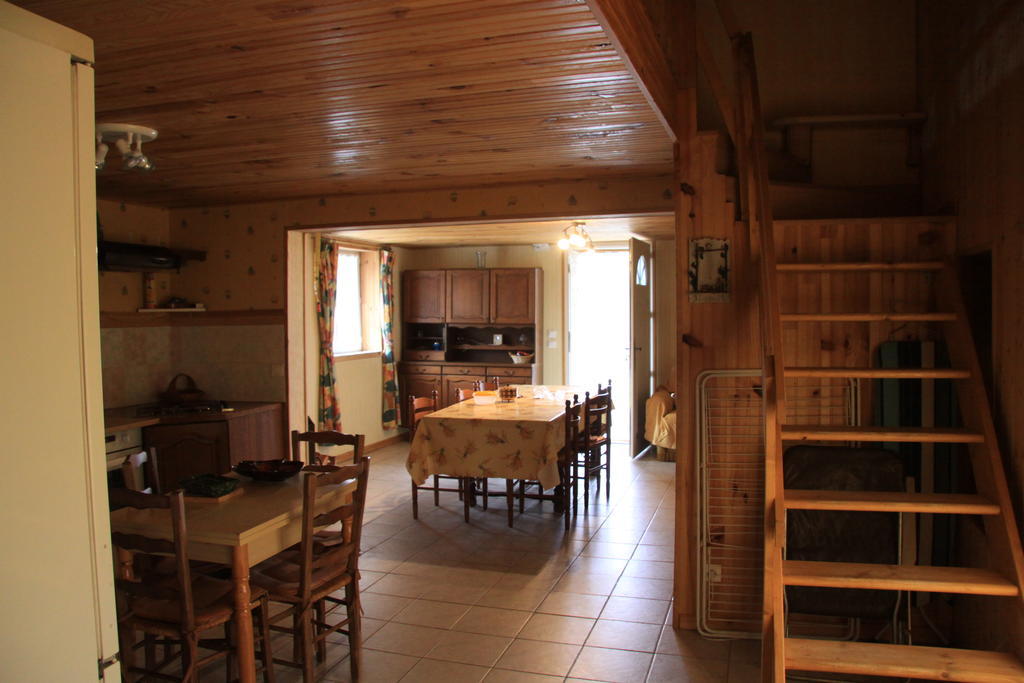 Gite Chez Coste Gilles Saint-Privat-du-Dragon Экстерьер фото